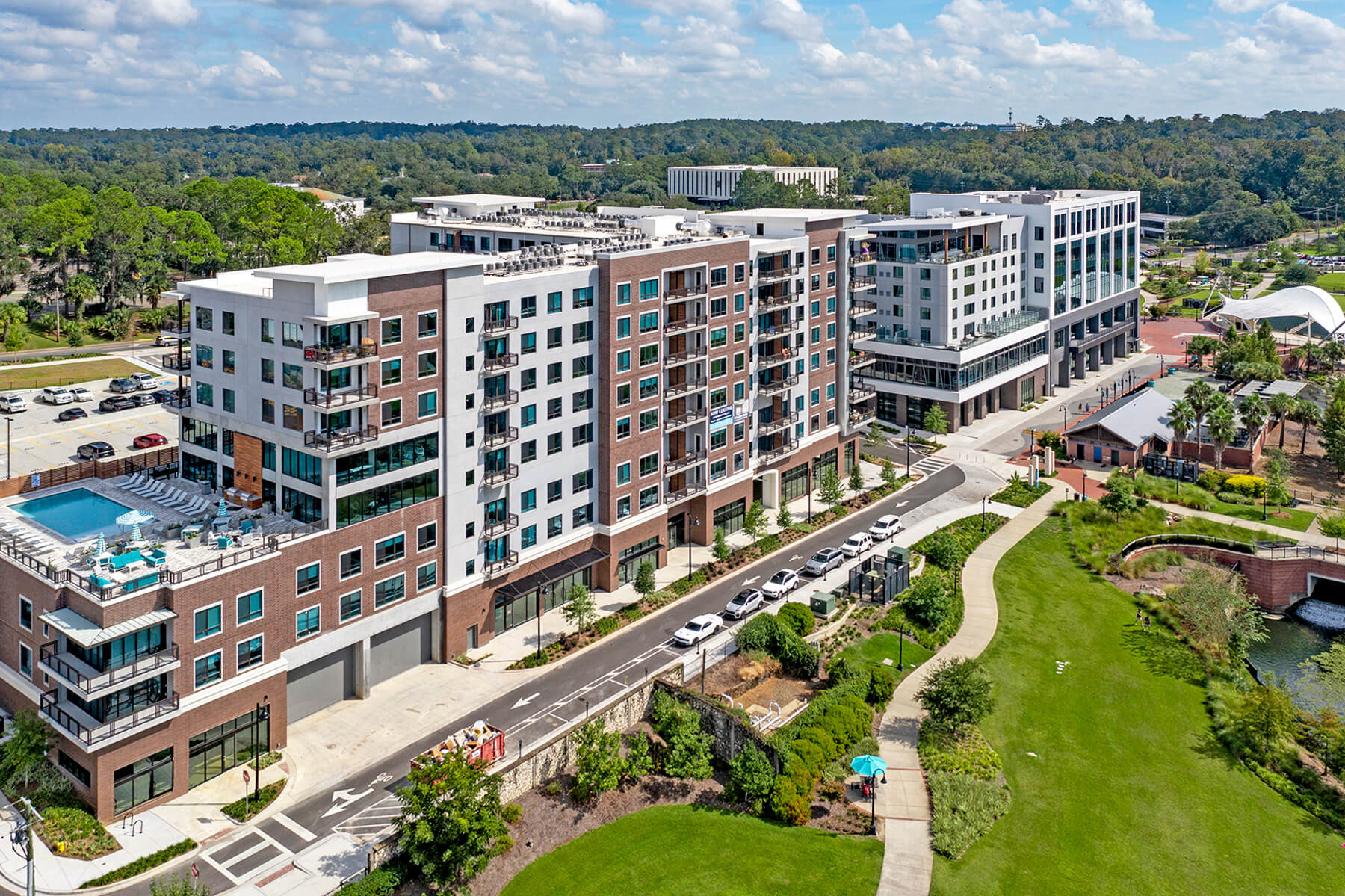 Cascades Residence &amp; Mixed Use